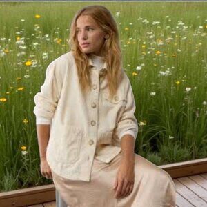 NEW!!!! AMERICAN EAGLE CREAM CORDUROY SHACKET / SHIRT JACKET - SIZE XL